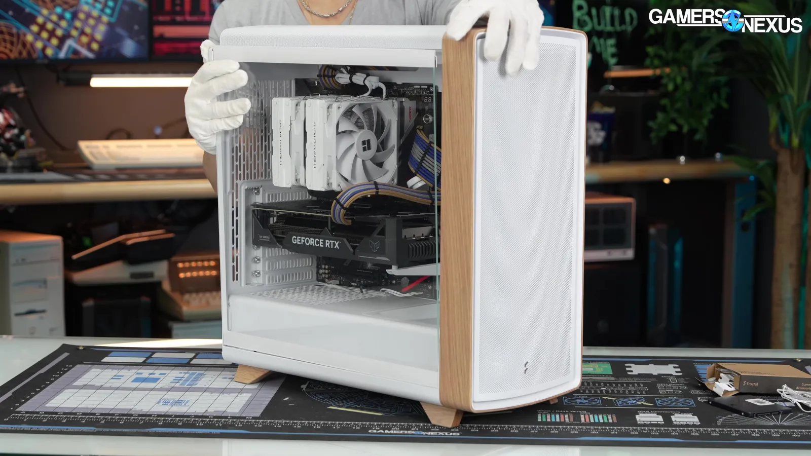 Fractal Summit Case 25