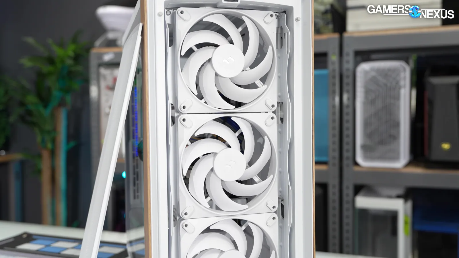 Fractal Summit Case 41